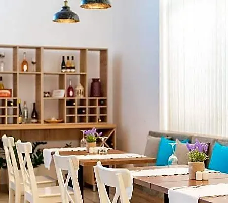 Ihotel Sunny Hotel 4*